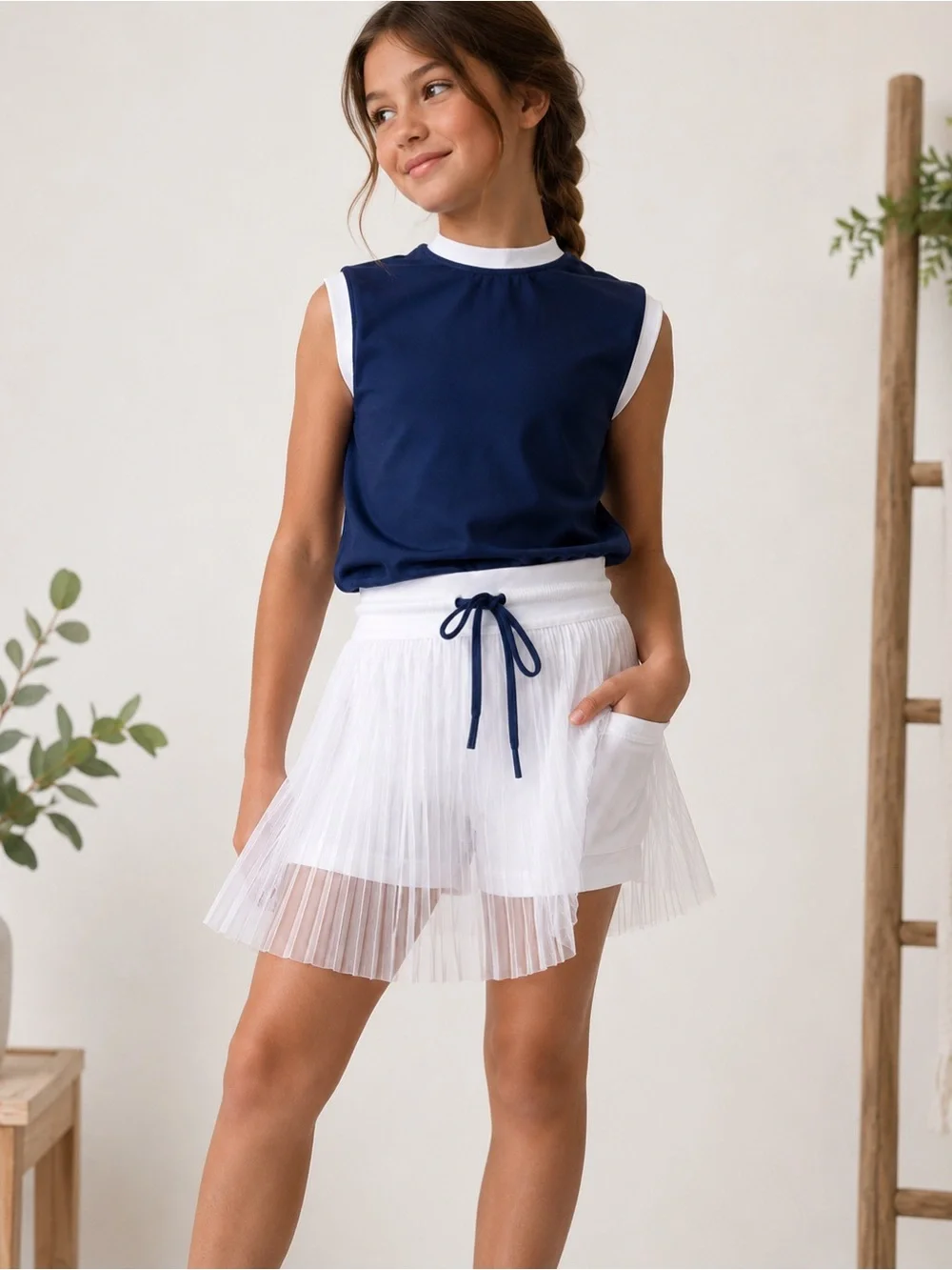 Courtside Girls Size 9/10 White Pleated Mesh Skort Navy Bow Built-In Shorts NWT